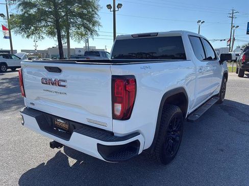 Used 2019 GMC Sierra 1500 Elevation w/ Elevation Value Package AWD/4WD image 5