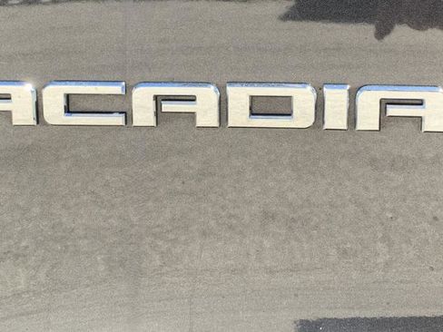 Used 2019 GMC Acadia SLT AWD/4WD image 11