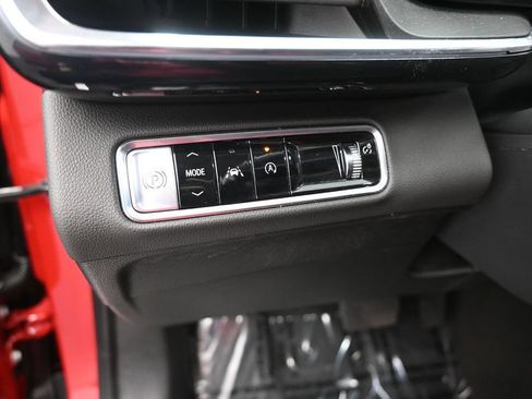 Used 2025 Buick Envision Preferred AWD/4WD image 22