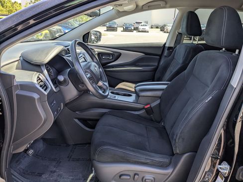 Used 2021 Nissan Murano SV AWD/4WD image 17