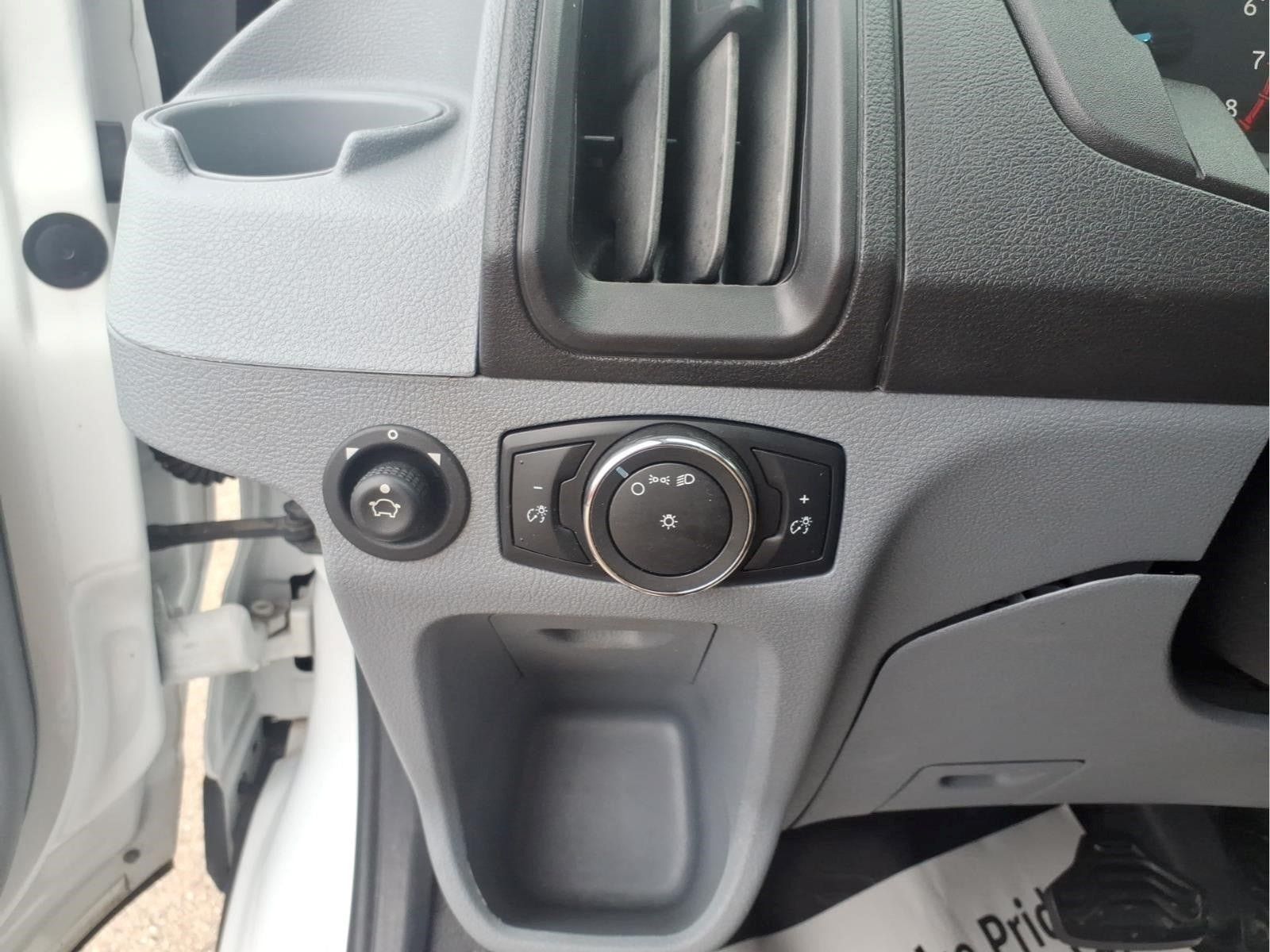 Used 2019 Ford Transit 250 130 Low Roof w/ Exterior Upgrade Package RWD image 13