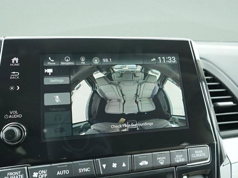 Used 2023 Honda Odyssey Elite image 44