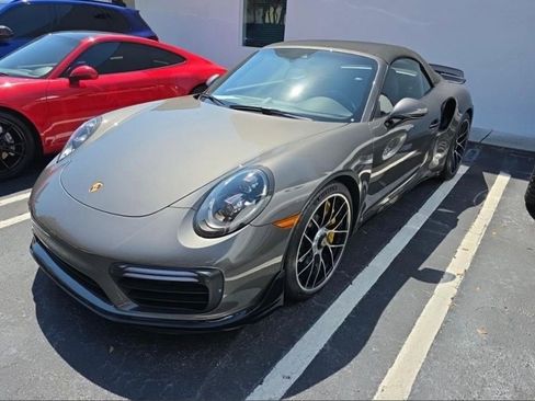 Used 2019 Porsche 911 Turbo S image 2