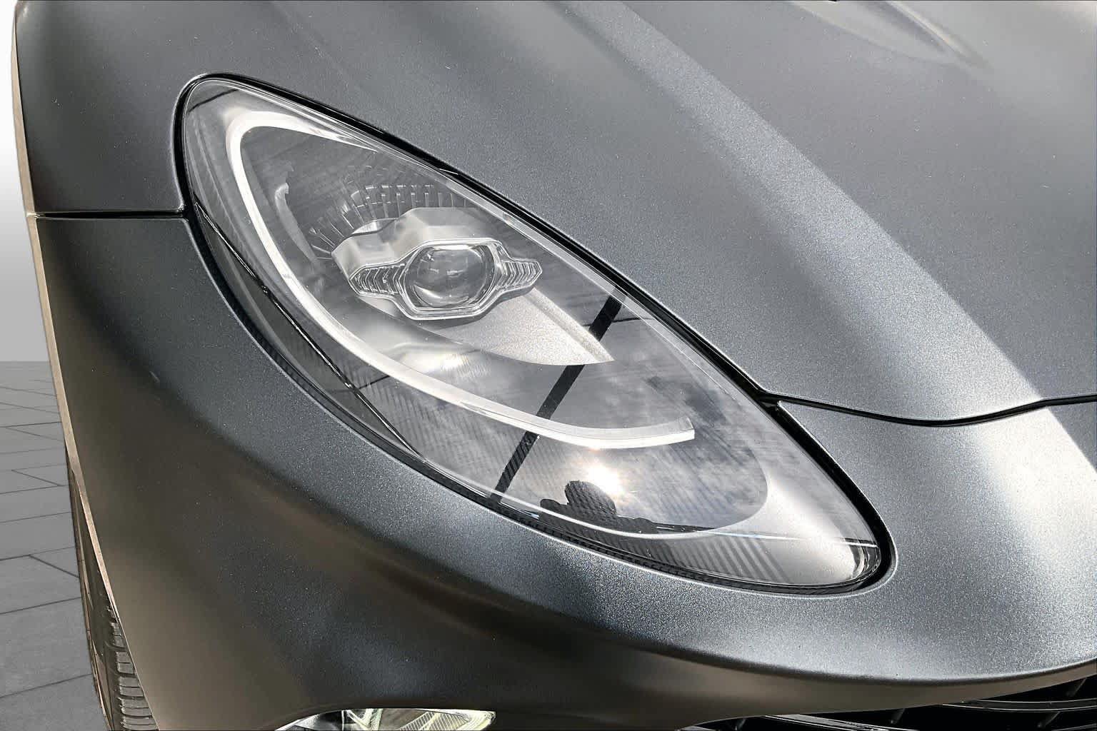 Used 2022 Aston Martin DBX AWD/4WD image 28