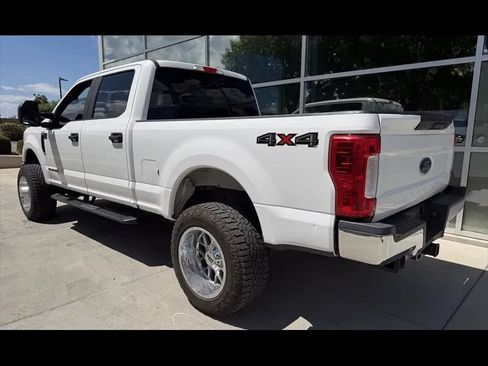 Used 2019 Ford F250 XL w/ STX Appearance Package AWD/4WD image 6