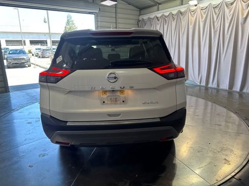 Used 2021 Nissan Rogue SV w/ Premium Package AWD/4WD image 6