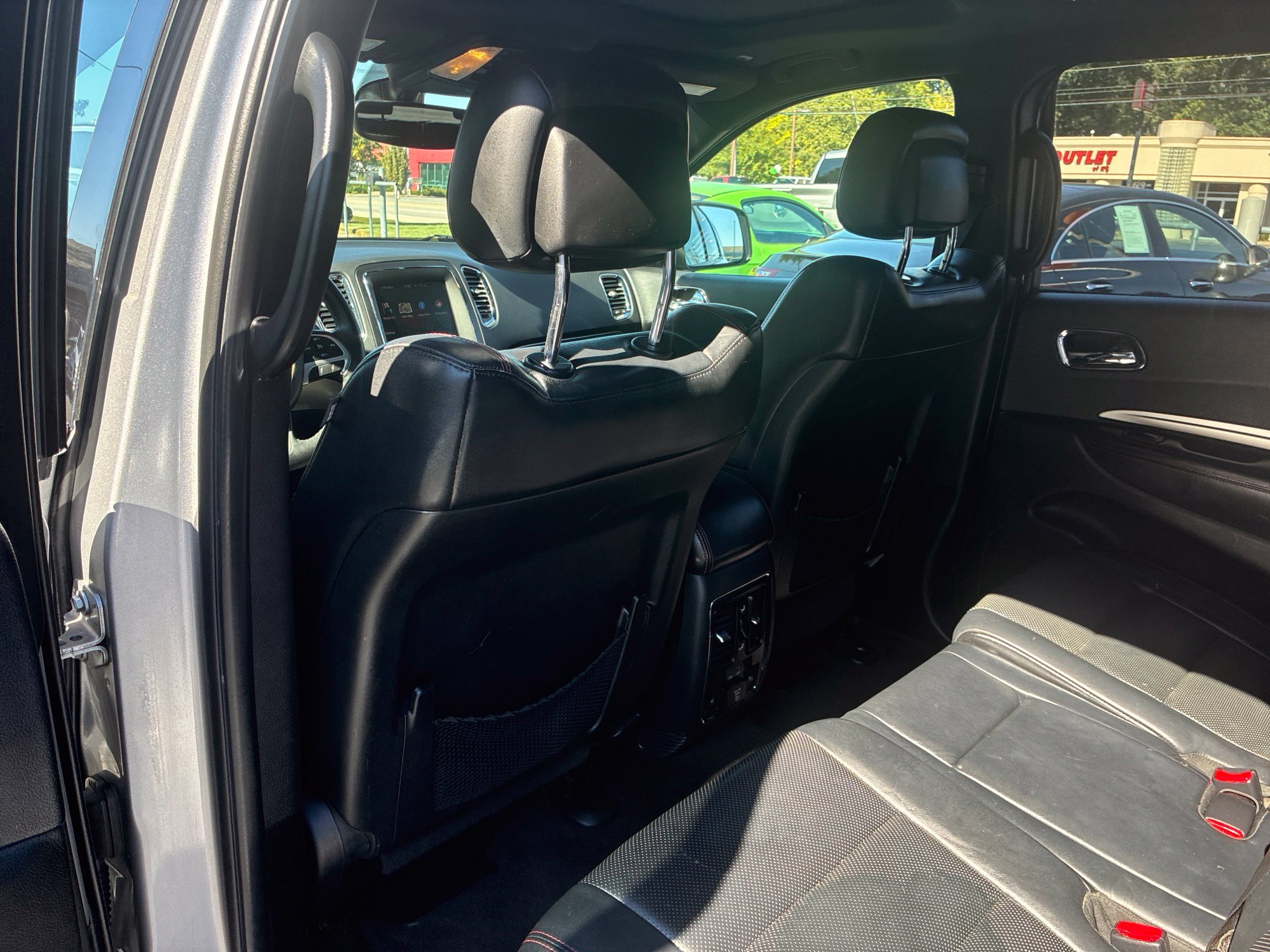 Used 2017 Dodge Durango R/T AWD/4WD image 9