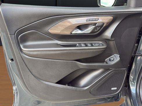 Used 2022 GMC Terrain Denali w/ LPO, Floor Liner Package AWD/4WD image 16