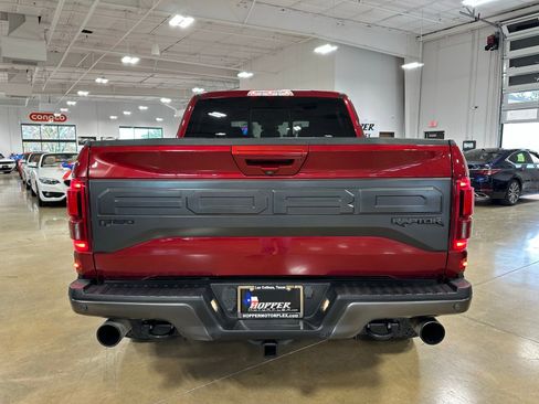 Used 2018 Ford F150 Raptor w/ Equipment Group 802A Luxury image 7