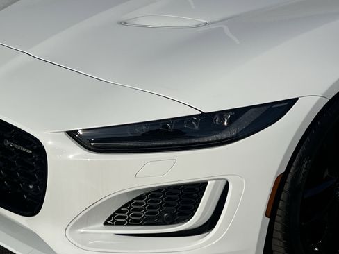 Certified 2024 Jaguar F-TYPE R-Dynamic image 12