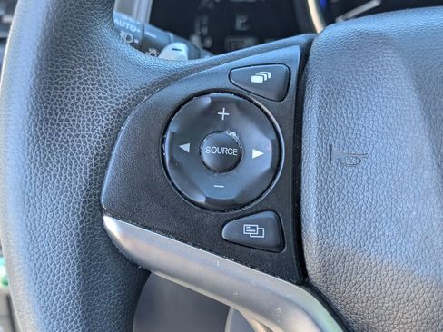 Used 2018 Honda Fit EX image 25