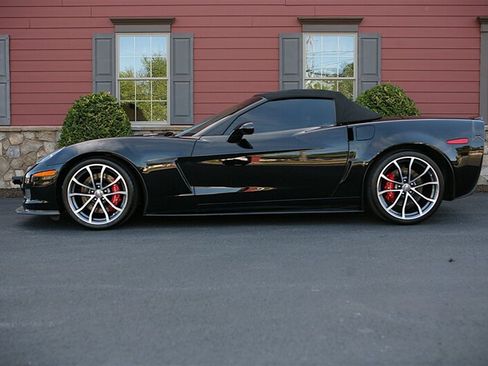Used 2013 Chevrolet Corvette 427 w/ 1SB Preferred Equipment Group RWD image 5