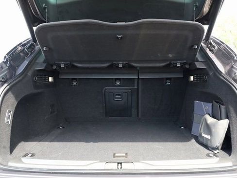 Certified 2022 Maserati Levante Modena S image 26