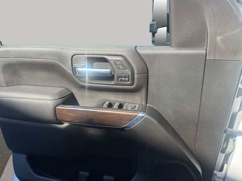 Certified 2023 GMC Sierra 3500 SLT w/ SLT Convenience Package image 12