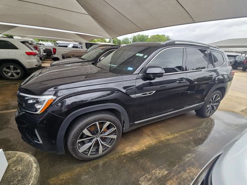 Used 2025 Volkswagen Atlas SEL Premium R-Line AWD/4WD image 4