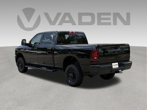 New 2026 RAM 2500 Tradesman AWD/4WD image 22