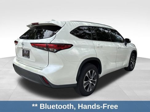 Used 2020 Toyota Highlander XLE FWD image 5