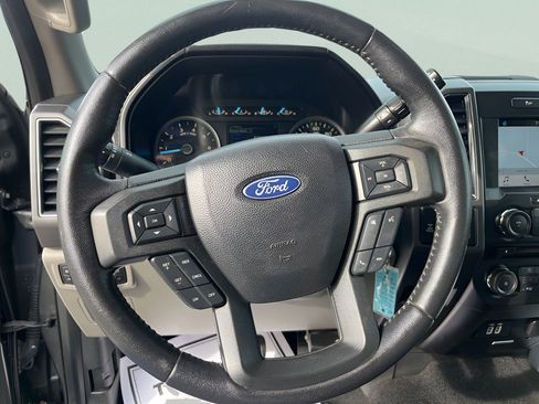 Used 2018 Ford F150 XLT w/ Equipment Group 302A Luxury AWD/4WD image 17