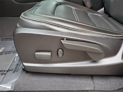 Used 2020 GMC Canyon Denali image 71