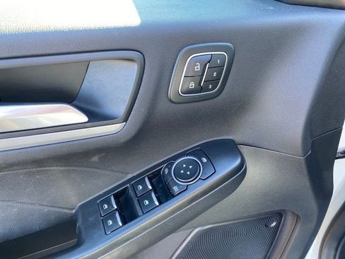 Used 2024 Ford Escape Platinum image 17