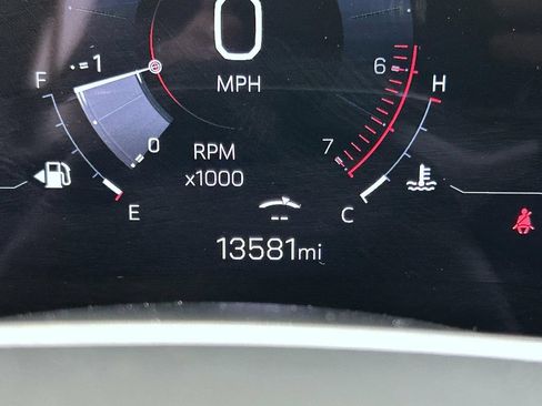 Certified 2026 GMC Terrain Elevation AWD/4WD image 15