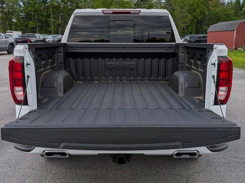 New 2026 GMC Sierra 1500 Elevation w/ Elevation Premium Package AWD/4WD image 10
