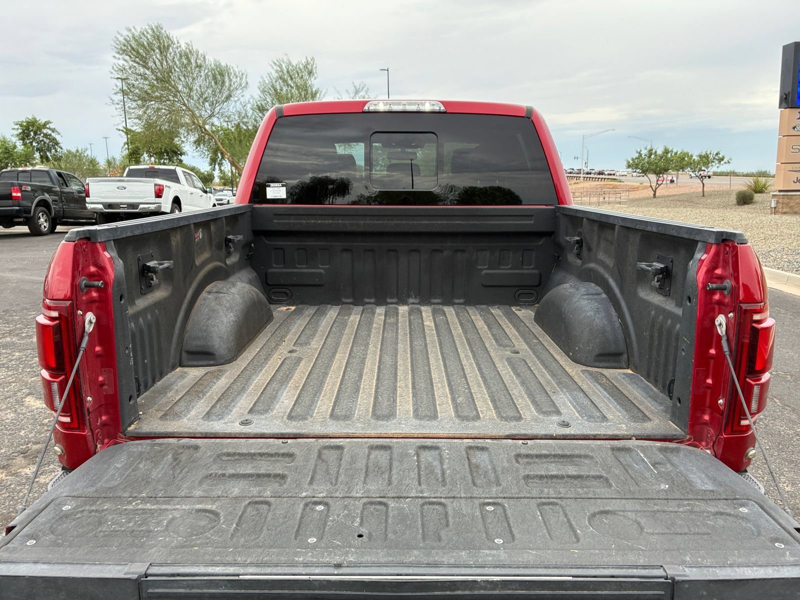 Used 2020 Ford F150 Raptor w/ Equipment Group 802A Luxury AWD/4WD image 13
