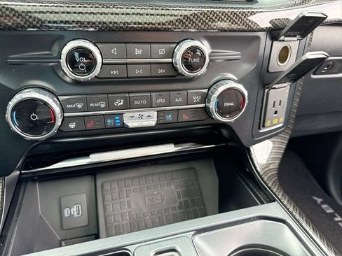 Used 2022 Ford F150 Lariat w/ Equipment Group 502A High AWD/4WD image 41