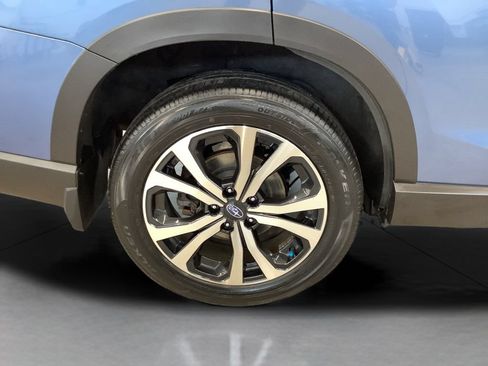 Certified 2023 Subaru Forester Limited AWD/4WD image 26