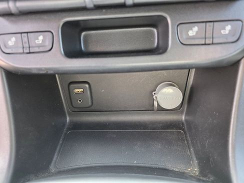 Used 2016 Chevrolet Colorado LT w/ Luxury Package, Chrome image 11