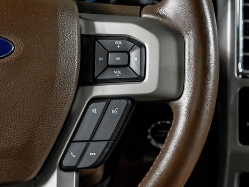 Used 2017 Ford F250 King Ranch w/ King Ranch Ultimate Package AWD/4WD image 18