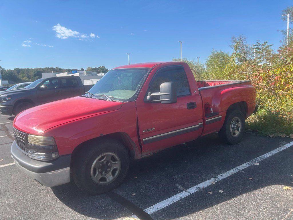 Used 2002 Chevrolet Silverado 1500 LS w/ Electrical Convenience Pkg RWD image 2