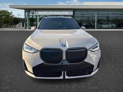 New 2026 BMW X3 xDrive30 w/ M Sport Package AWD/4WD image 8