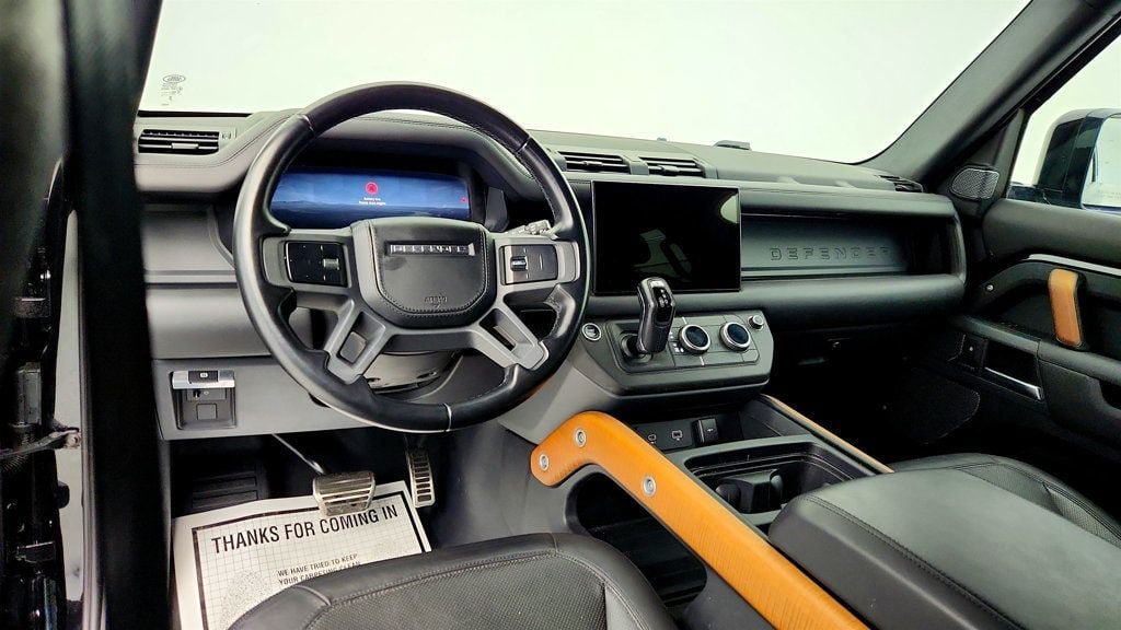 Used 2023 Land Rover Defender 110 X AWD/4WD image 13