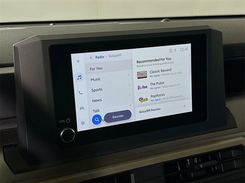 Used 2024 Toyota Tacoma TRD Off-Road image 28