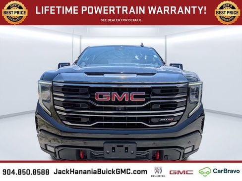 Used 2022 GMC Sierra 1500 AT4 w/ AT4 Premium Package AWD/4WD image 8
