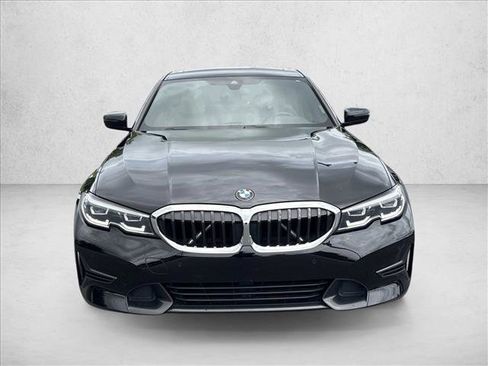 Used 2020 BMW 330i xDrive Sedan w/ Convenience Package AWD/4WD image 2