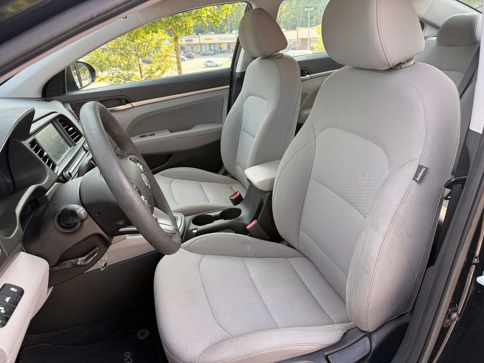 Used 2019 Hyundai Elantra SEL FWD image 35