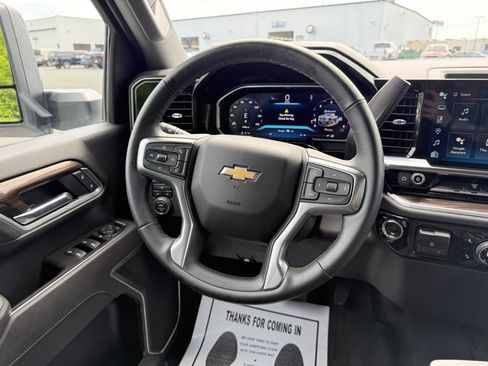 Used 2026 Chevrolet Silverado 2500 LT AWD/4WD image 14