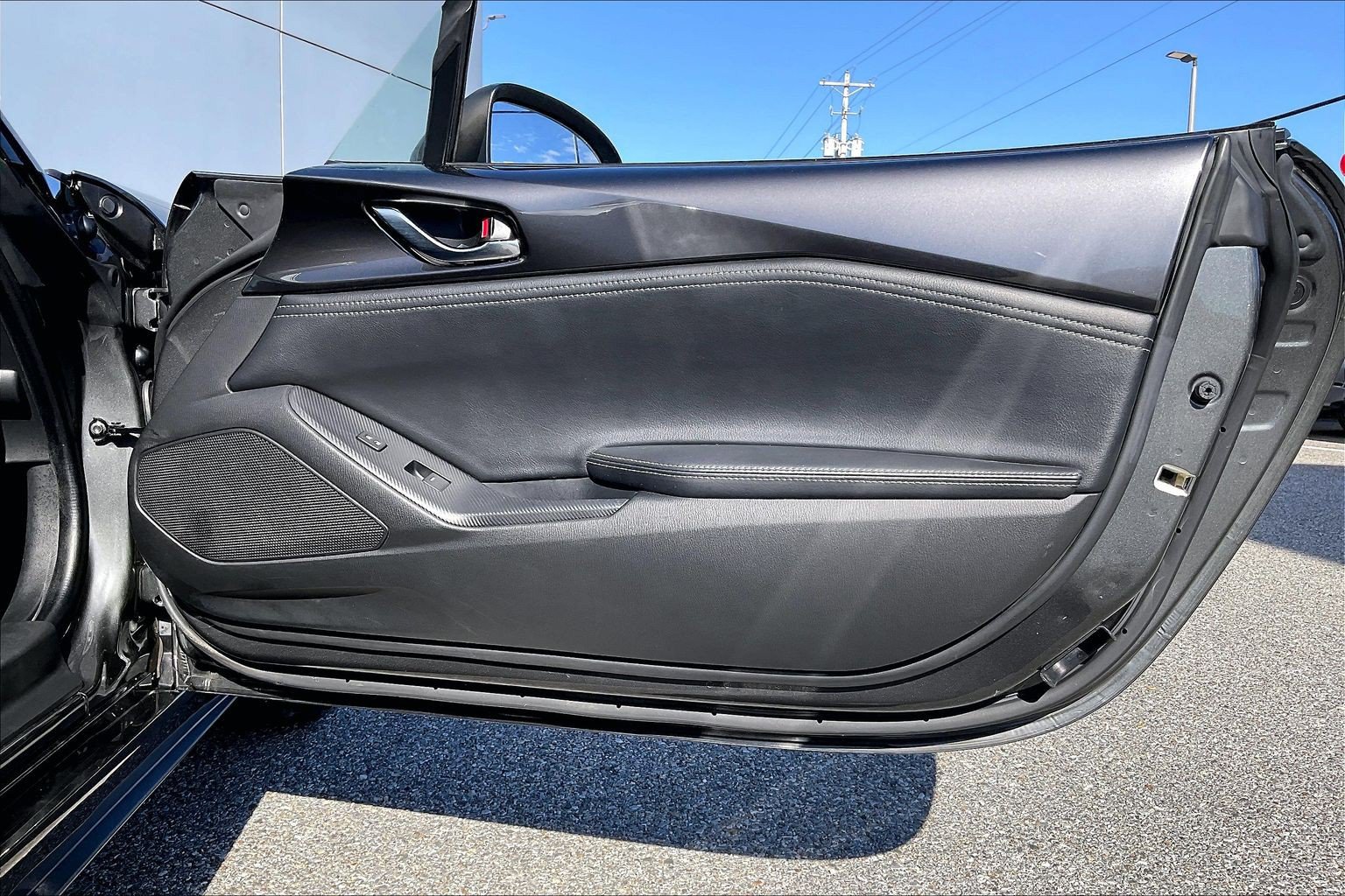 Used 2021 MAZDA MX-5 Miata Grand Touring RWD image 21