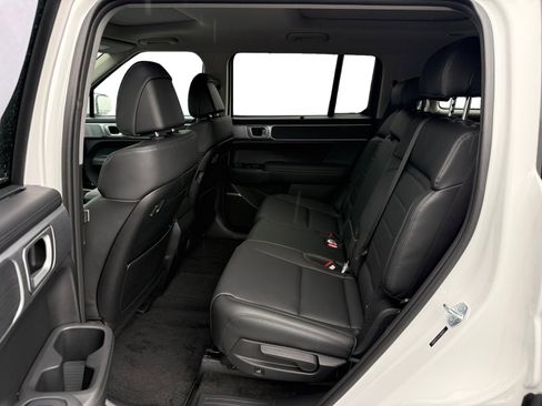 New 2026 Hyundai Santa Fe Limited image 16