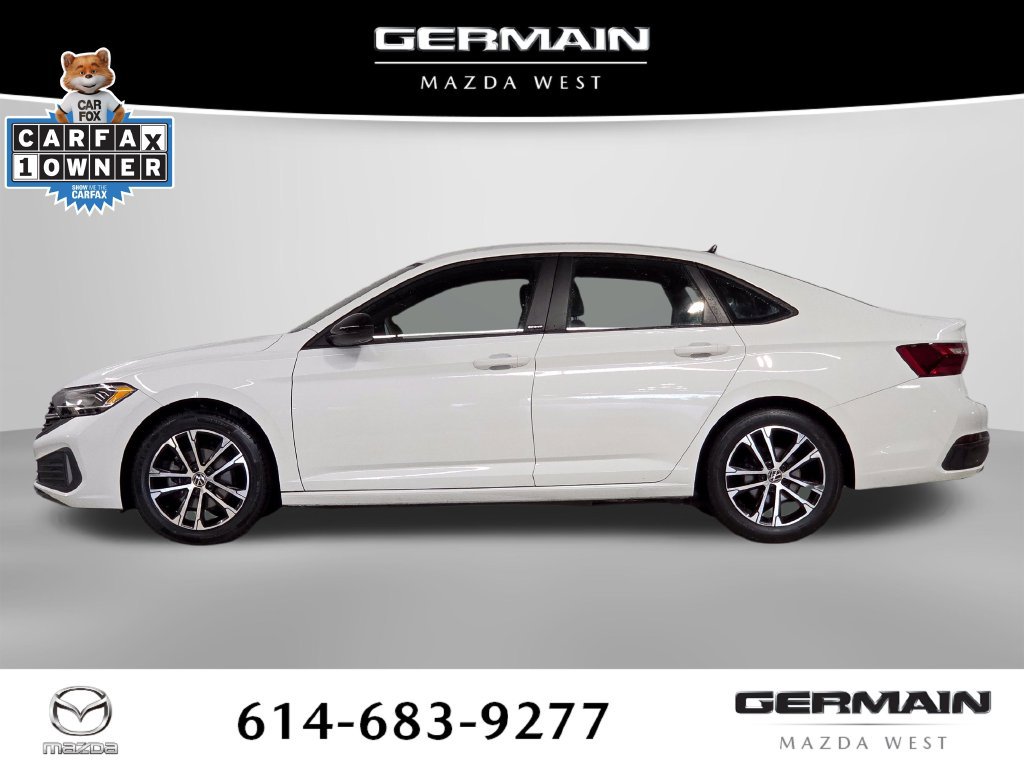 Used 2024 Volkswagen Jetta Sport FWD image 11