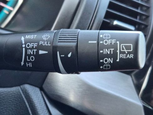 Used 2023 Honda Odyssey EX-L image 22