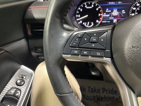 Used 2024 Nissan Sentra SR w/ SR Premium Package image 24