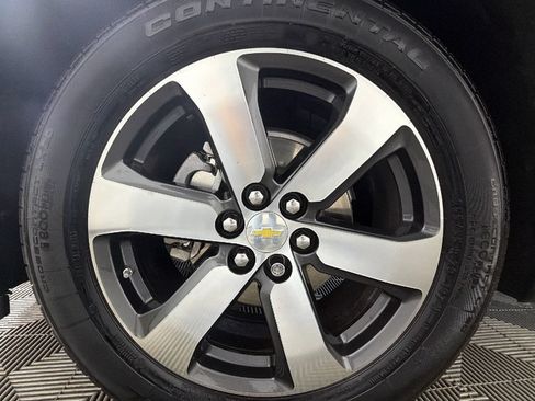 Used 2019 Chevrolet Traverse LT w/ LT Premium Package FWD image 39