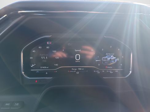 Used 2024 GMC Sierra 2500 AT4X AWD/4WD image 11
