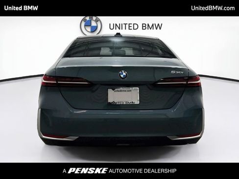 Certified 2026 BMW 530i RWD image 6