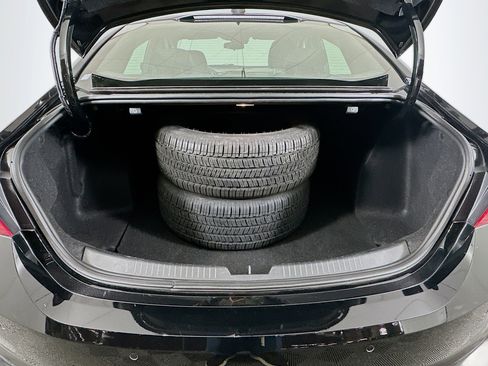 Used 2024 Chevrolet Malibu LT image 27