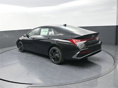 New 2026 Hyundai Elantra SEL Sport w/ Cargo Package image 6