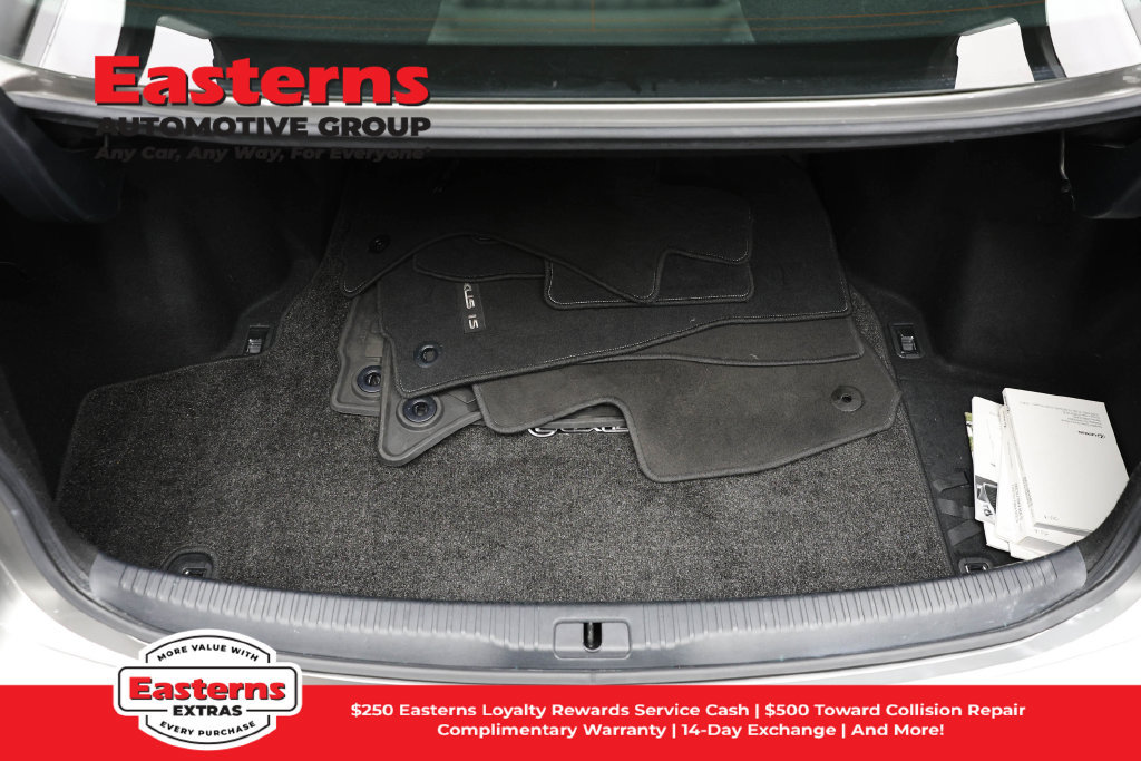 Used 2019 Lexus IS 300 AWD w/ Navigation Package image 10